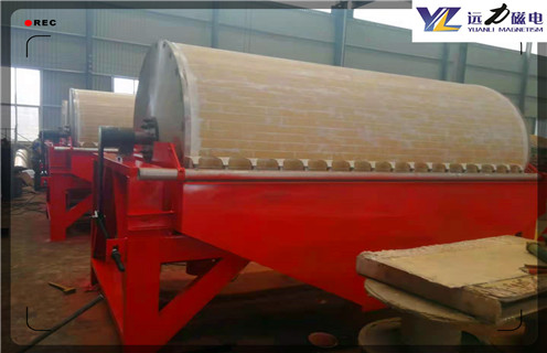 鐵礦磁選機(jī)，福建水選礦鐵礦磁選機(jī)_福建水選礦鐵礦磁選機(jī)磁場(chǎng)一般為多少_磁塊如何排列