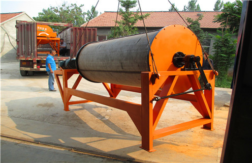 鐵礦磁選機，廣西鐵礦磁選機價格_廣西鐵礦磁選機價格如何配置報價發(fā)展工作視頻皮帶及結(jié)構(gòu)價格