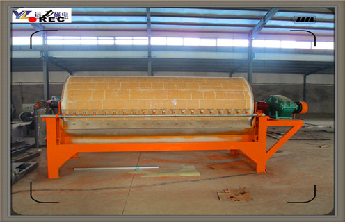 鈦鐵礦濕式磁選機(jī)，天津鈦尾礦濕式磁選機(jī)_天津鈦尾礦濕式磁選機(jī)報價原理更便捷型號參數(shù)及磁場強(qiáng)度